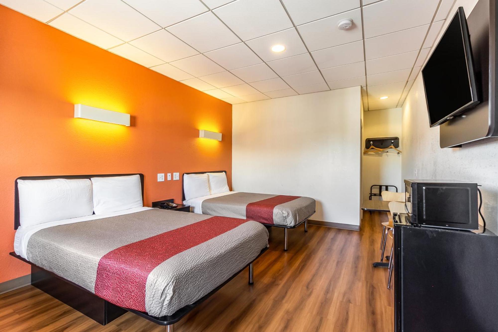 Motel 6 Elizabeth Nj Newark Liberty Intl Airport Εξωτερικό φωτογραφία