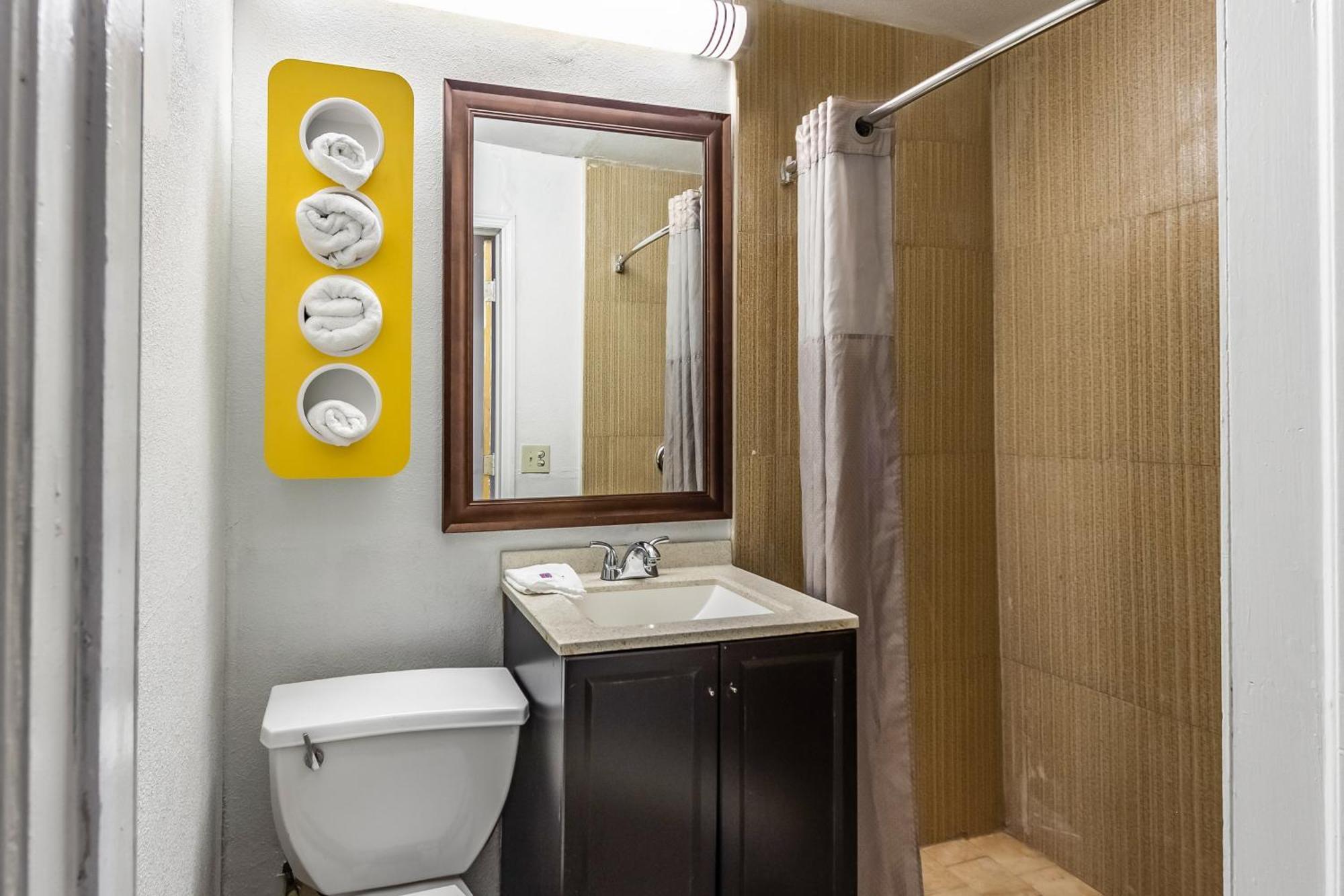 Motel 6 Elizabeth Nj Newark Liberty Intl Airport Εξωτερικό φωτογραφία