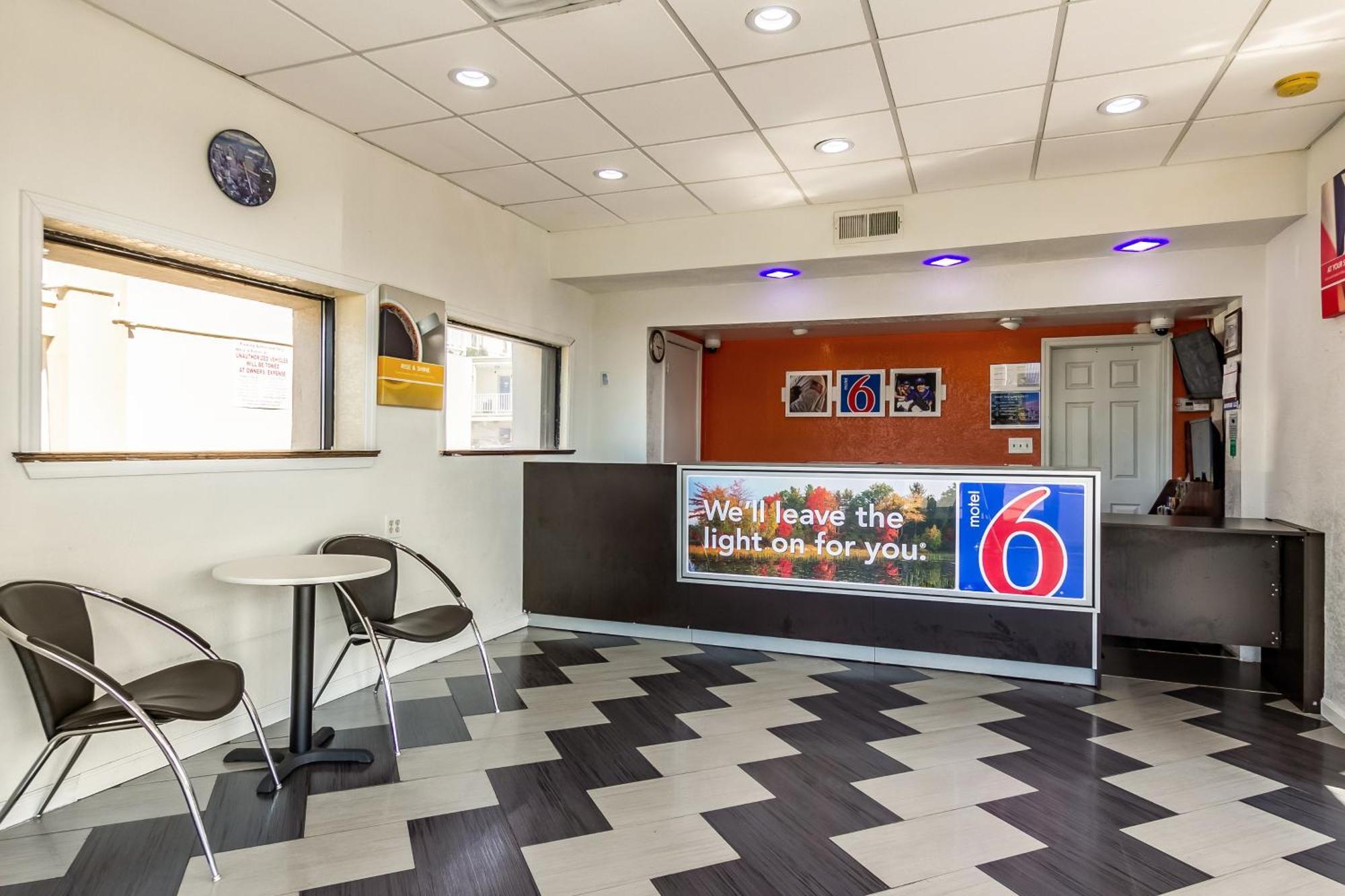 Motel 6 Elizabeth Nj Newark Liberty Intl Airport Εξωτερικό φωτογραφία